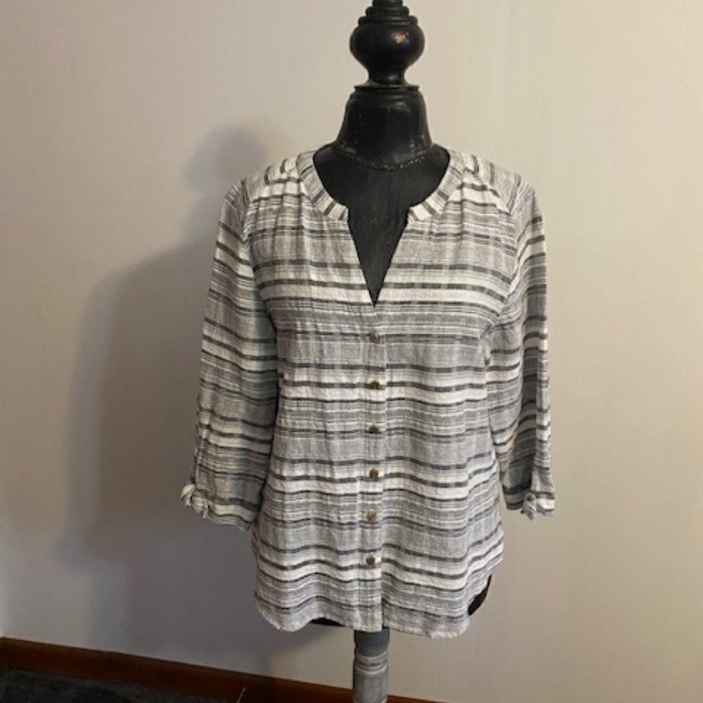 Anne Klein Gray/White stripe 3/4 tie cuff sleeves button-down top, size L